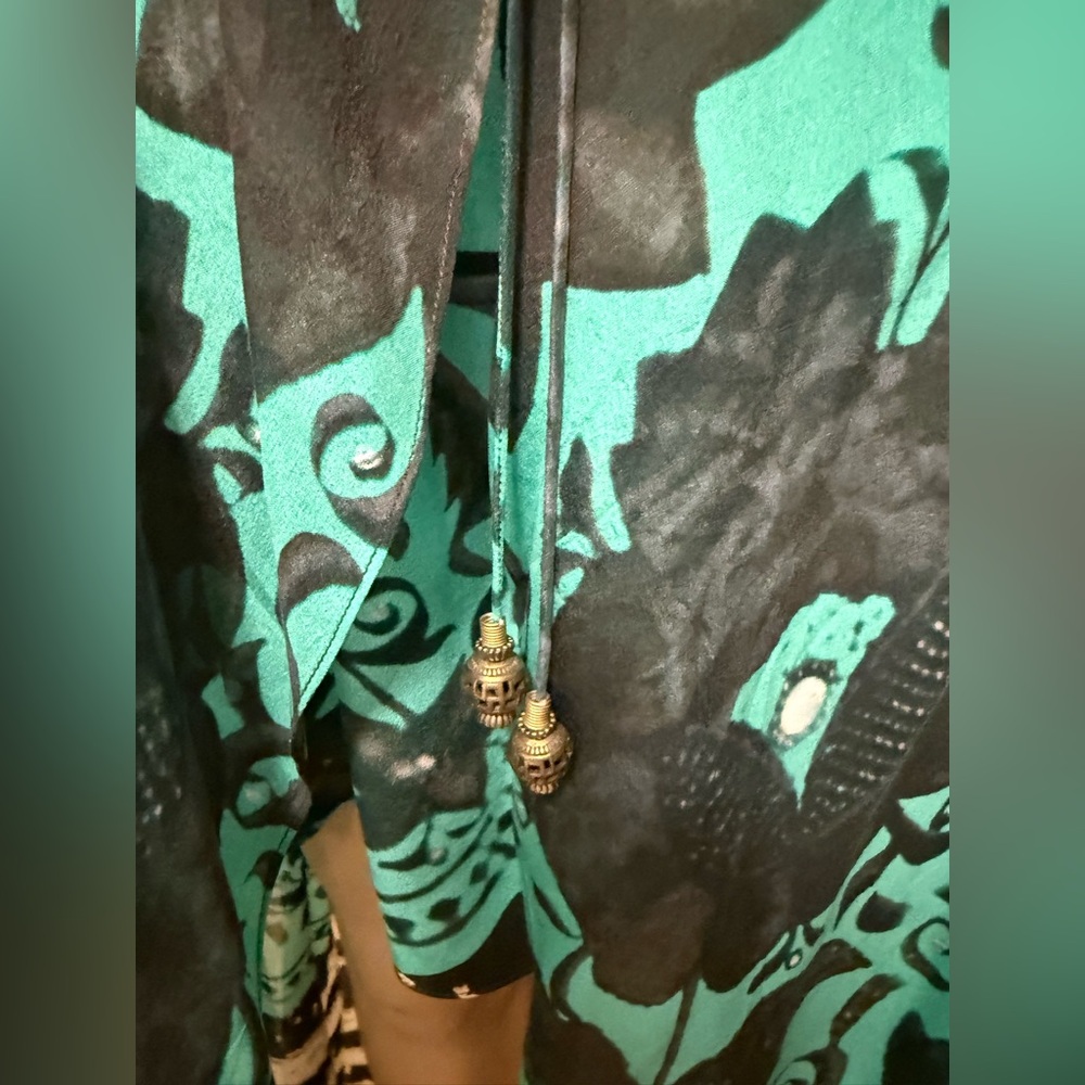 Camilla Turquoise and Black Embellished Dress - Picture 11 of 12